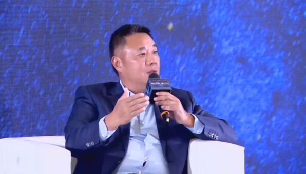 佳都科技董事長(zhǎng)劉偉出席論壇圓桌會(huì)議，暢談金融支持創(chuàng)新體系建設(shè)