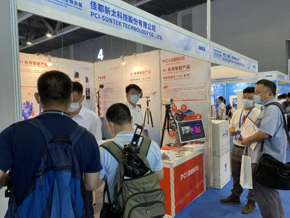 佳都科技攜人臉測溫產(chǎn)品和智能測溫產(chǎn)品亮相廣州國際防疫物資展覽會