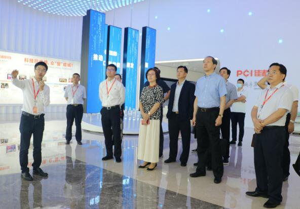 江西省委常委、副省長吳忠瓊一行調(diào)研佳都科技