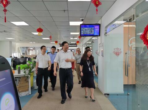 廈門市委常委、政法委書記李偉華一行走訪調(diào)研瑞為