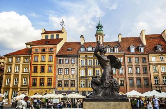 華沙城堡廣場(chǎng)