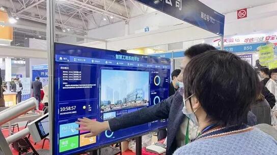 觀眾現(xiàn)場了解管理解決方案