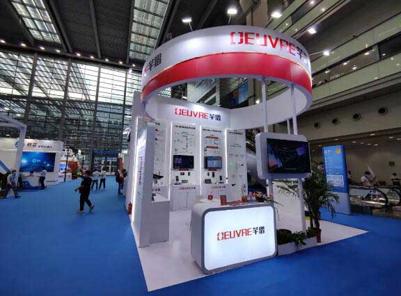 芊熠攜車位引導(dǎo)相機(jī)新品搶先亮相深圳智慧停車展