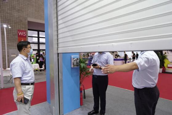 RP2000的硬質(zhì)門簾