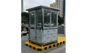 泉州萬達廣場商務樓不銹鋼崗亭案例 - 中出網-智能出入口與停車充電門戶