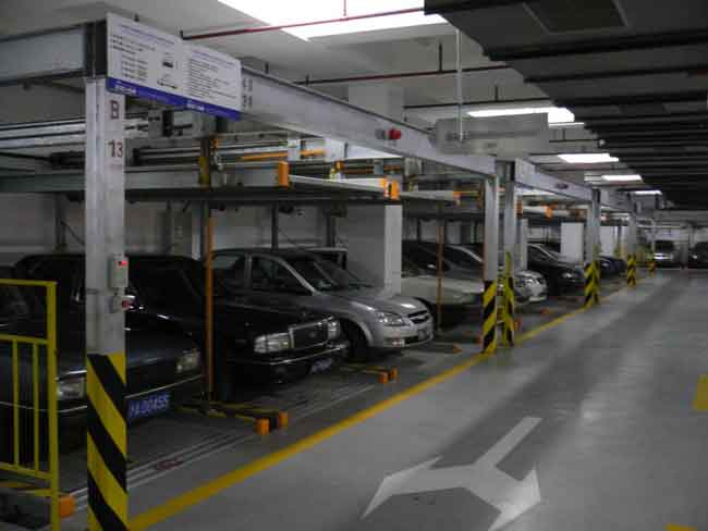 上海浦東中核大廈立體車庫(kù)案例 - 中出網(wǎng)-智能出入口與停車充電門戶