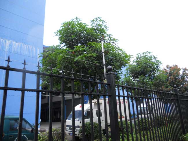 福州永輝福灣工廠電子圍欄案例 - 中出網(wǎng)-智能出入口與停車充電門(mén)戶