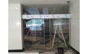 合肥阜陽北路金屬大廈自動門案例