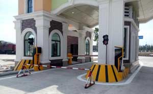 山西省大同方特歡樂(lè)世界停車場(chǎng)系統(tǒng)案例 - 中出網(wǎng)-智能出入口與停車充電門戶