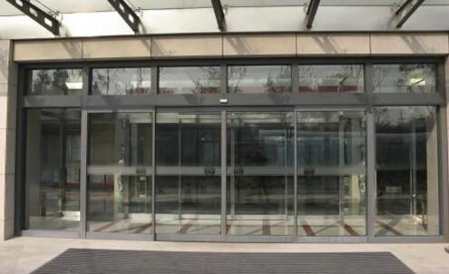 五金配件的好壞決定著泉州自動門的成敗