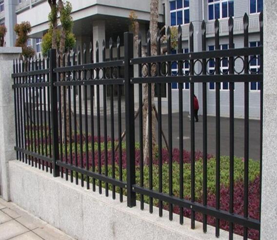 東南悅湖采購(gòu)了徐州出安智能護(hù)欄