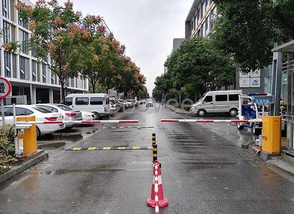 麗江地下車庫道閘廠家直銷驚喜不斷！